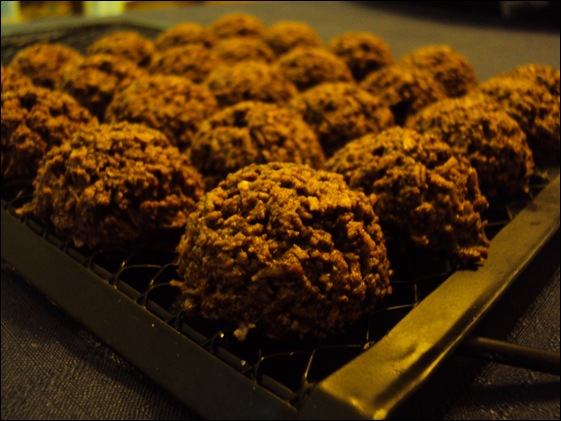 Semi-Raw Chocolate Macaroons