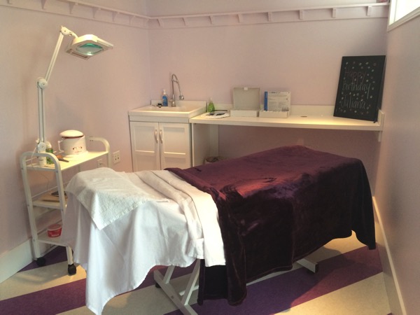 Treatment Room at Spa-dee-da Children's Kindness Spa in Bedford
